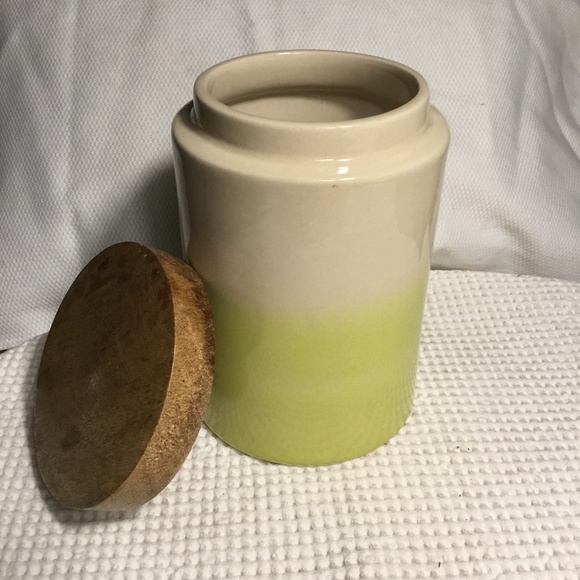 Vintage 6.5” Ombre Canister/Jar with Sealed Wooden Lid - Picture 2 of 8